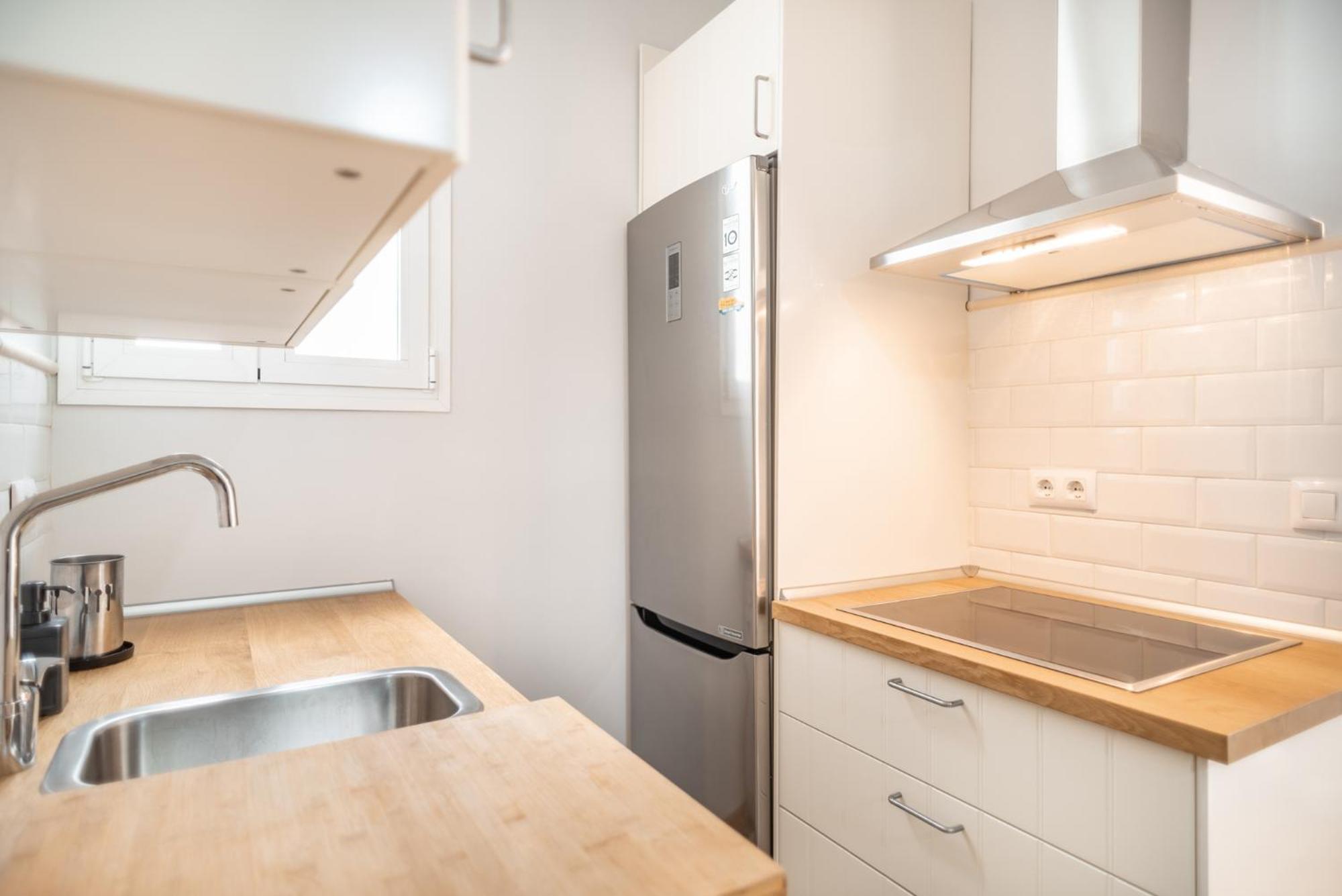 Beautiful And Bright- 1Bd 1Bth- Center Apartment Sevilla Bagian luar foto